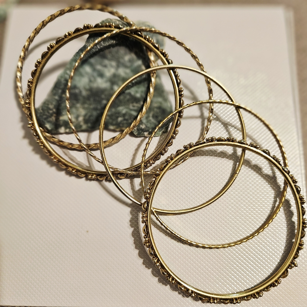 Elegant Gold Bangle Set